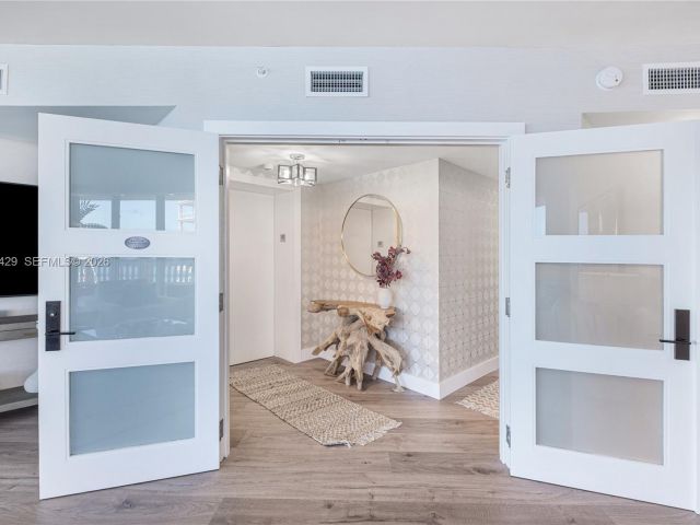 Продажа квартиры #11B - фото 7497320