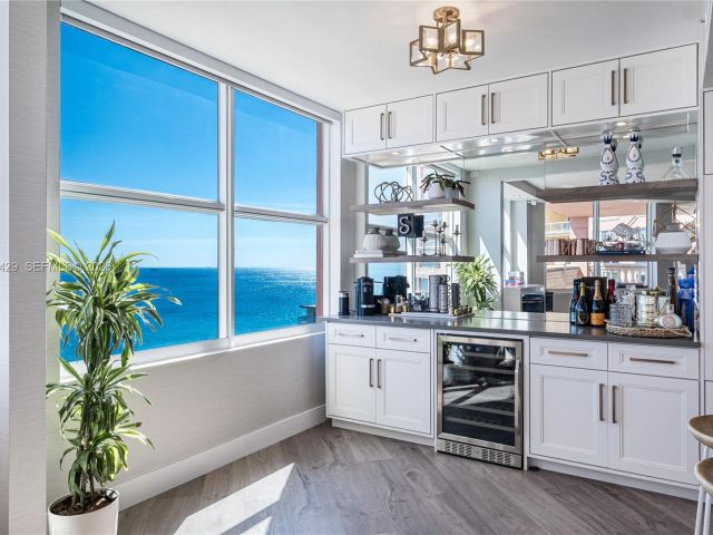 Продажа квартиры #11B - фото 7497325