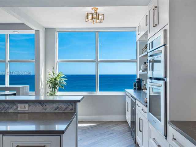 Продажа квартиры #11B - фото 7497327