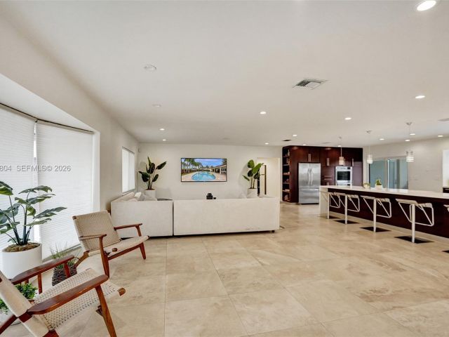 Дом в аренду по адресу 1201 Washington St - фото 7439942