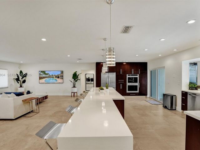 Дом в аренду по адресу 1201 Washington St - фото 7439943