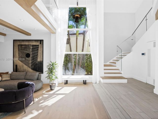 Продажа дома по адресу 1961 S Oak Haven Cir - фото 7439852