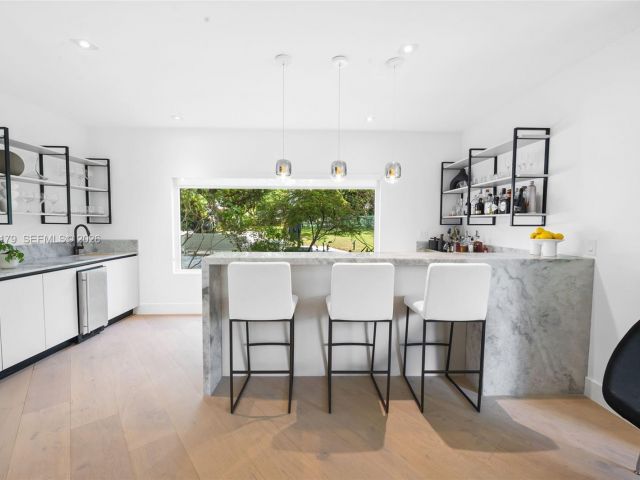 Продажа дома по адресу 1961 S Oak Haven Cir - фото 7439857