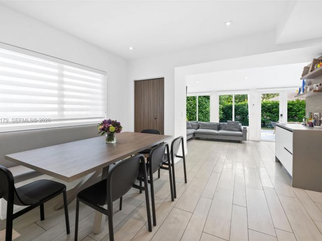 Продажа дома по адресу 1961 S Oak Haven Cir - фото 7439863