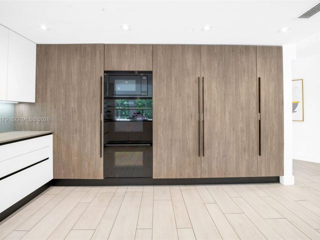 Продажа дома по адресу 1961 S Oak Haven Cir - фото 7439865