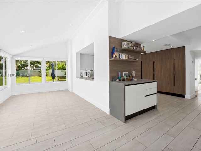 Продажа дома по адресу 1961 S Oak Haven Cir - фото 7439866