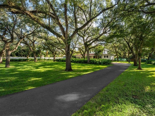 Продажа дома по адресу 7301 Ponce De Leon Rd - фото 7439770