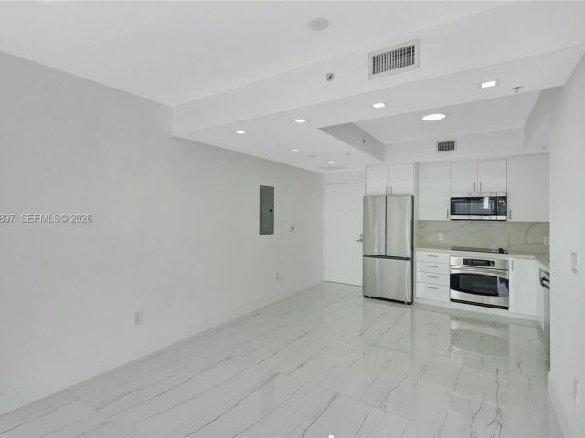 Продажа квартиры #1602 - фото 7441065