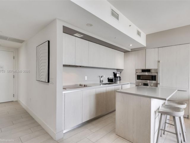 Продажа квартиры #R2204 - фото 7512852