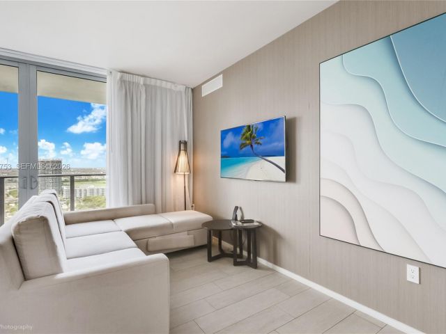 Продажа квартиры #R2204 - фото 7512854