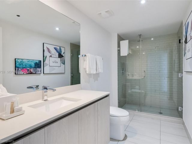 Продажа квартиры #R2204 - фото 7512861