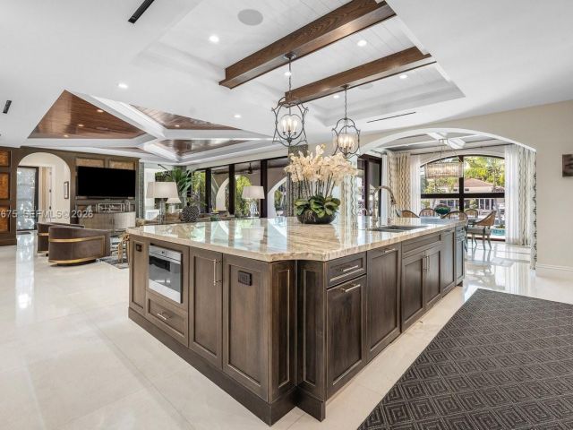 Продажа дома по адресу 633 Isle Of Palms Dr - фото 7482441