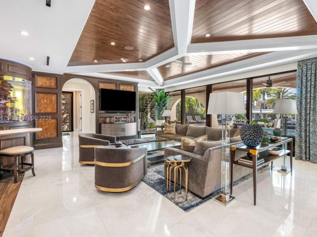 Продажа дома по адресу 633 Isle Of Palms Dr - фото 7482443