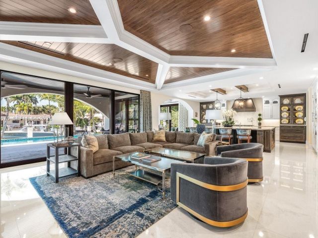 Продажа дома по адресу 633 Isle Of Palms Dr - фото 7482444