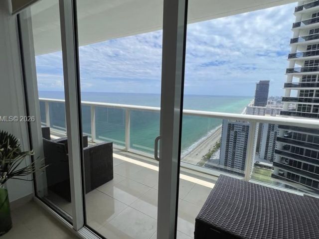 Квартира в аренду номер3404 - фото 7442840