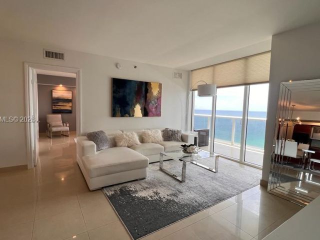 Квартира в аренду номер3404 - фото 7442841