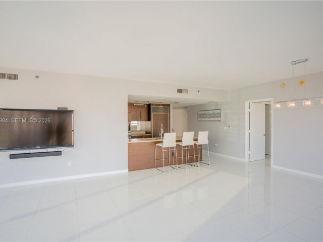 Продажа квартиры #4802 - фото 7443970