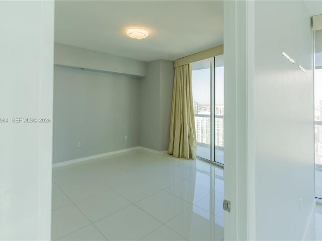 Продажа квартиры #4802 - фото 7443972