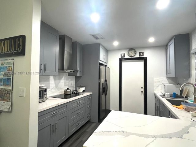 Продажа дома по адресу 12271 SW 187th St - фото 7441434