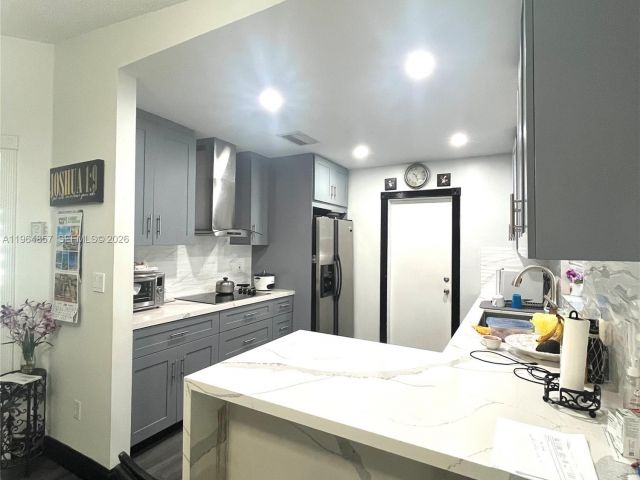 Продажа дома по адресу 12271 SW 187th St - фото 7441435