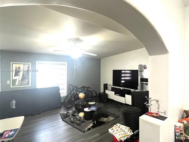 Продажа дома по адресу 12271 SW 187th St - фото 7441442