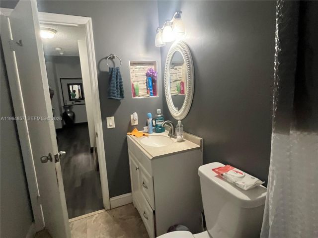 Продажа дома по адресу 12271 SW 187th St - фото 7441446