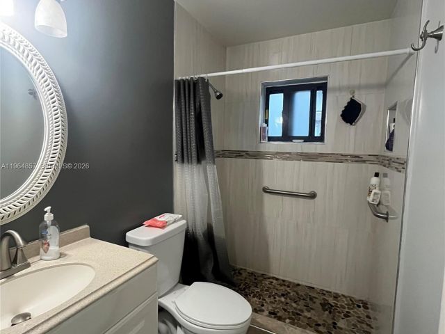 Продажа дома по адресу 12271 SW 187th St - фото 7441450