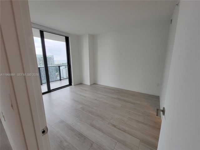 Квартира в аренду номер3404 - фото 7443886