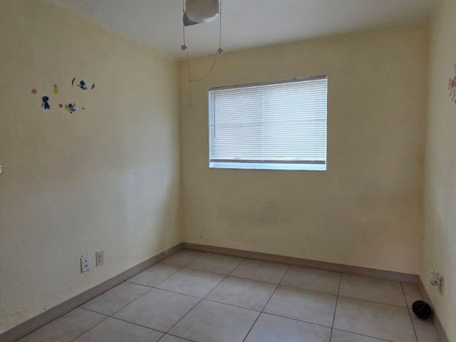 Дом в аренду по адресу 5900 Atlanta St - фото 7472253