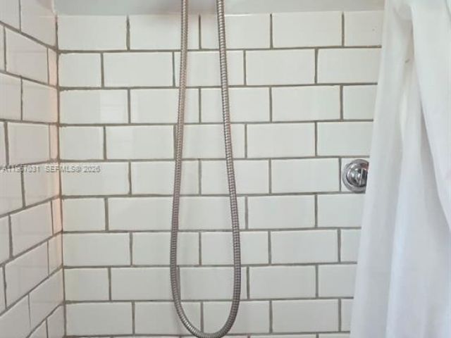 Дом в аренду по адресу 5900 Atlanta St - фото 7472269