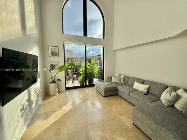 Продажа квартиры #831 - фото 7444143