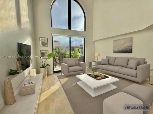 Продажа квартиры #831 - фото 7444144