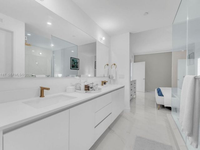 Квартира в аренду номер1405 - фото 7489273