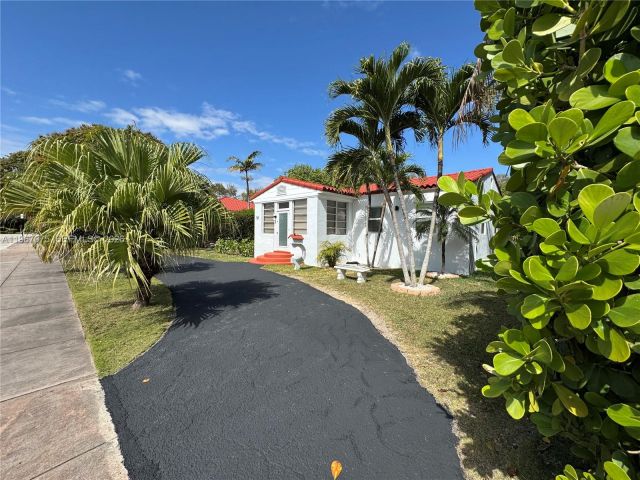 Дом в аренду по адресу 51 Montilla Ave - фото 7525485