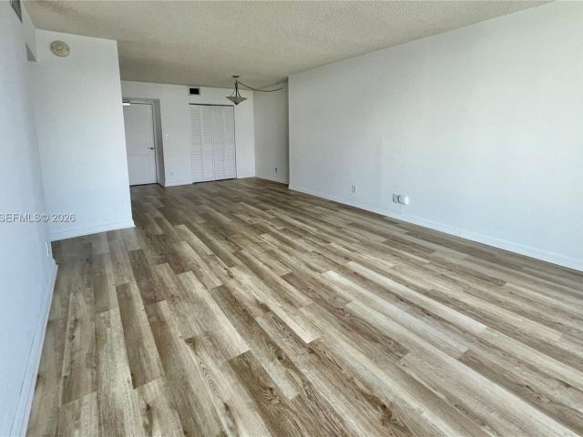 Квартира в аренду номер1418 - фото 7483893