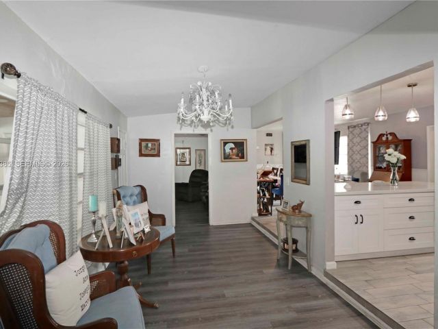 Продажа дома по адресу 1221 SW 74th Ct - фото 7441526