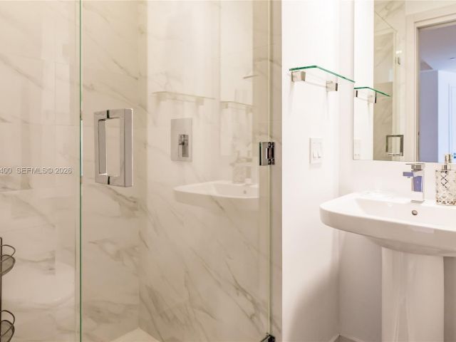 Квартира в аренду номер3703 - фото 7444258