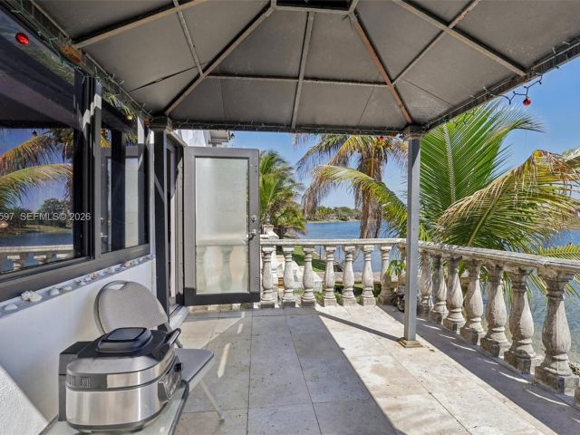 Продажа дома по адресу 8333 SW 144th Ct - фото 7441551