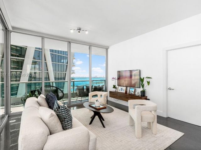 Продажа квартиры #3212 - фото 7440973