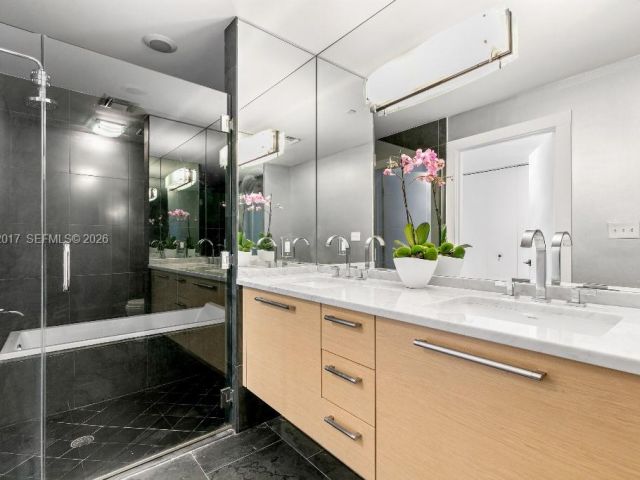 Продажа квартиры #3212 - фото 7440978