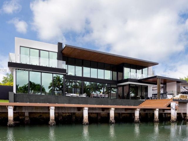 Дом в аренду по адресу 1102 Washington St - фото 7462164