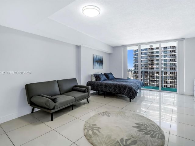 Продажа квартиры #4507 - фото 7444712