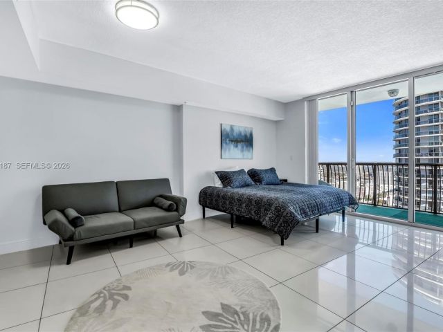 Продажа квартиры #4507 - фото 7444714