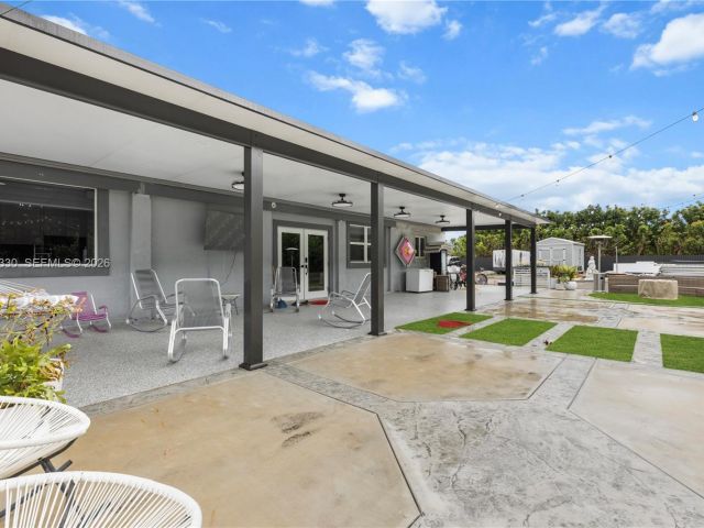 Продажа дома по адресу 33300 SW 212th Ave - фото 7442690