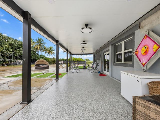 Продажа дома по адресу 33300 SW 212th Ave - фото 7442692