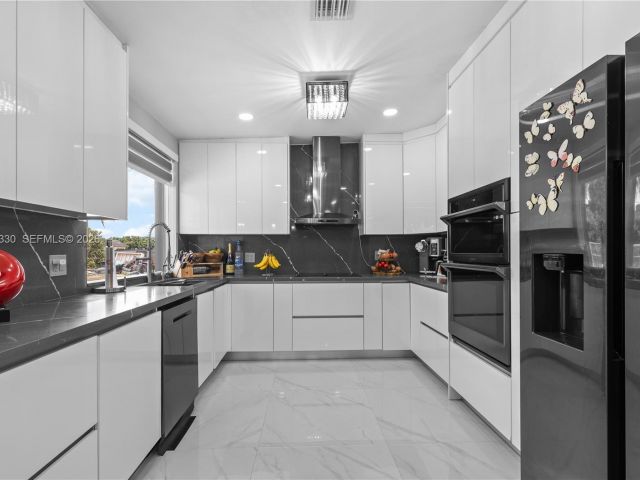 Продажа дома по адресу 33300 SW 212th Ave - фото 7442695