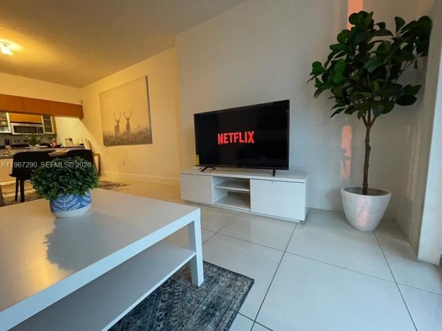 Продажа квартиры #2710 - фото 7447777