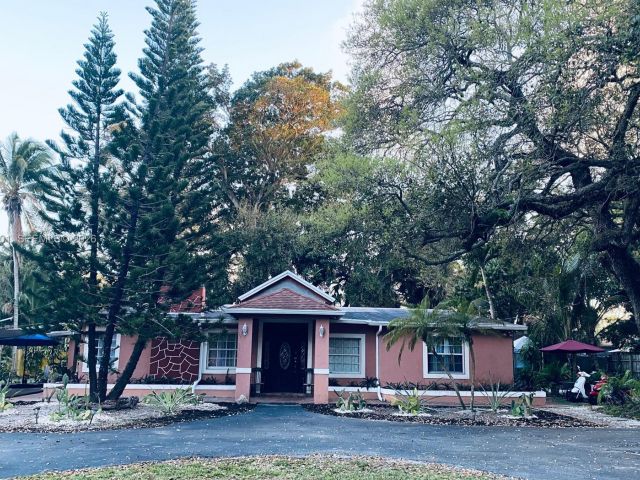 Продажа дома по адресу 1760 NE 144th St - фото 7442728