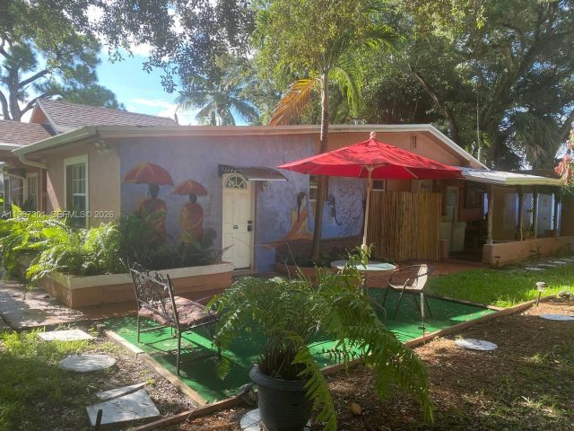 Продажа дома по адресу 1760 NE 144th St - фото 7442741