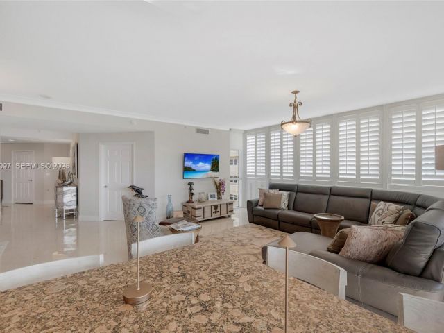 Продажа квартиры #1406 - фото 7442542